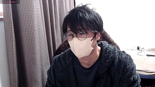 Snapshot of yuu-to-desu chatting on 01/12/26, 04:18 yuu-to-desu online show from 01/12/26, 04:18