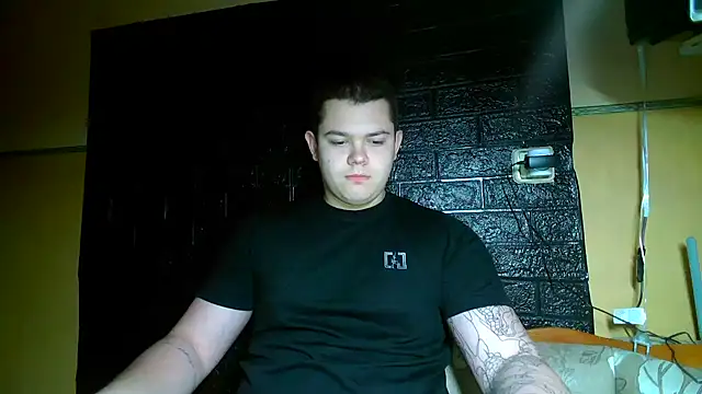 Snapshot of CuteButNaughty_ chatting on 02/08/26, 08:45 CuteButNaughty online show from 02/08/26, 08:45