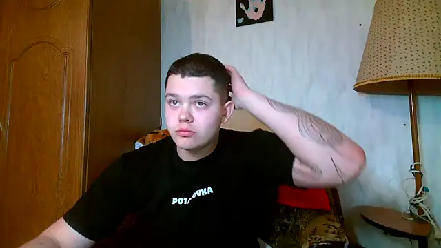 Snapshot of CuteButNaughty_ chatting on 02/20/26, 03:45 CuteButNaughty online show from 02/20/26, 03:45