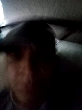 Snapshot of edu2320 chatting on 11/09/25, 04:16 edu2320 online show from 11/09/25, 04:16