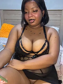 Snapshot of Exxoticaa chatting on 11/26/25, 09:05 Exxoticaa online show from 11/26/25, 09:05