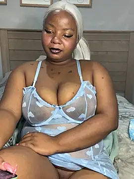 Snapshot of Exxoticaa chatting on 01/14/26, 08:20 Exxoticaa online show from 01/14/26, 08:20