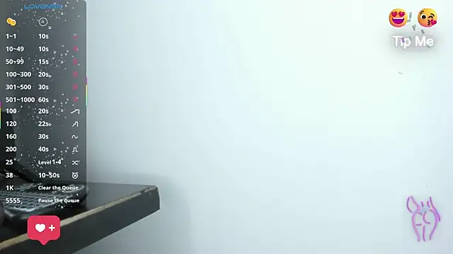 Snapshot of Sasha_Leonn chatting on 12/03/25, 07:34 Sasha Leonn online show from 12/03/25, 07:34