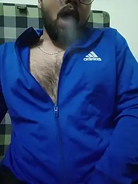 Snapshot of MrToxxic chatting on 11/16/25, 05:07 MrToxxic online show from 11/16/25, 05:07