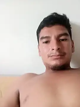 Snapshot of Hameerrr chatting on 04/15/26, 10:32 Hameerrr online show from 04/15/26, 10:32