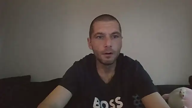 Kinkycouple142 online show from 05/08/26, 07:08
