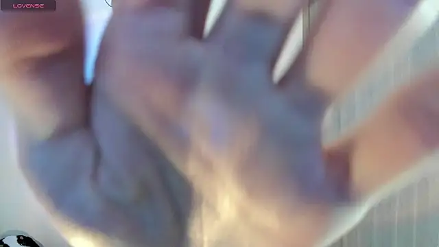 Snapshot of RYO_BLEU_ chatting on 02/11/26, 03:11 RYO BLEU online show from 02/11/26, 03:11