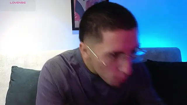 Snapshot of AresMassimoX chatting on 03/09/26, 02:21 AresMassimoX online show from 03/09/26, 02:21