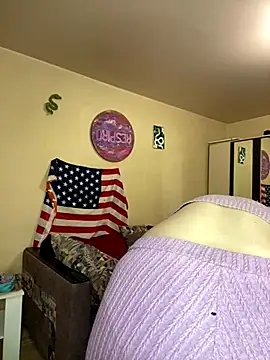 Snapshot of Dona_Mafia chatting on 11/28/25, 01:03 Dona Mafia online show from 11/28/25, 01:03