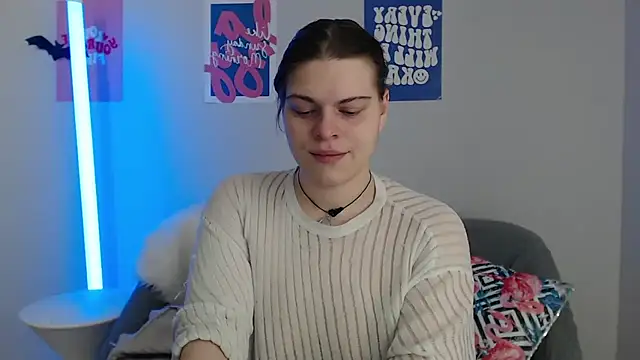 Snapshot of Dona_Mafia chatting on 12/18/25, 09:32 Dona Mafia online show from 12/18/25, 09:32