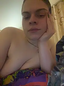 Snapshot of Dona_Mafia chatting on 12/20/25, 06:59 Dona Mafia online show from 12/20/25, 06:59