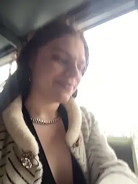 Snapshot of Dona_Mafia chatting on 02/21/26, 04:46 Dona Mafia online show from 02/21/26, 04:46