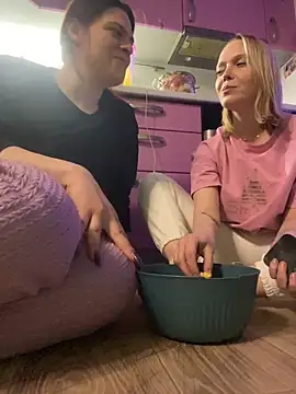 Snapshot of Dona_Mafia chatting on 02/24/26, 11:19 Dona Mafia online show from 02/24/26, 11:19