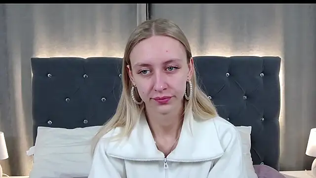 RachaelCute online show from 04/26/26, 04:10