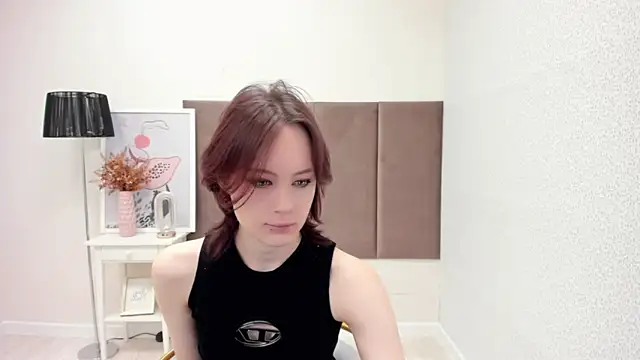 Snapshot of Annie_Way chatting on 11/23/25, 04:34 Annie Way online show from 11/23/25, 04:34