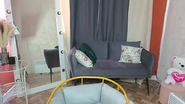 Snapshot of Annie_Way chatting on 02/09/26, 09:13 Annie Way online show from 02/09/26, 09:13