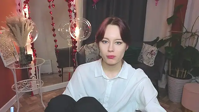 Snapshot of Annie_Way chatting on 02/12/26, 09:15 Annie Way online show from 02/12/26, 09:15