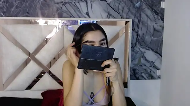 Snapshot of tael_novacs chatting on 11/30/25, 06:17 tael novacs online show from 11/30/25, 06:17