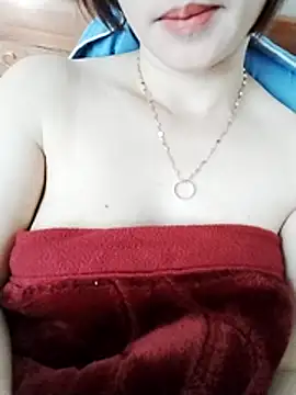 Swan-white123 online show from 02/03/26, 05:27