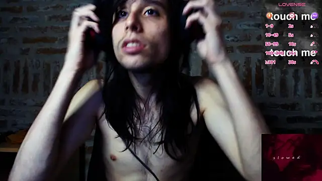 Snapshot of CaramelToy chatting on 01/12/26, 06:02 CaramelToy online show from 01/12/26, 06:02