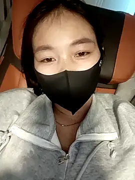 thuy-kieu online show from 12/17/25, 09:26