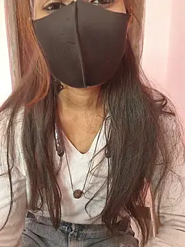 Iamyourdarling online show from 11/17/25, 07:14