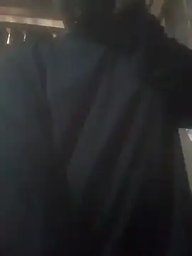 Snapshot of rsafady676ucch chatting on 11/10/25, 11:20 rsafady676ucch online show from 11/10/25, 11:20