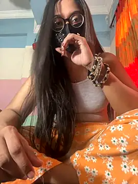 Saguphtah Chattergy 22 online show from 11/25/25, 10:04