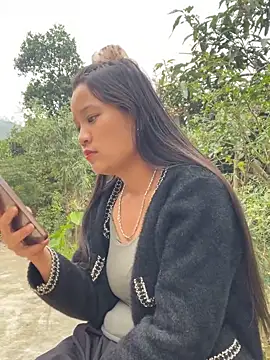 -Huong-99 online show from 03/12/26, 02:50