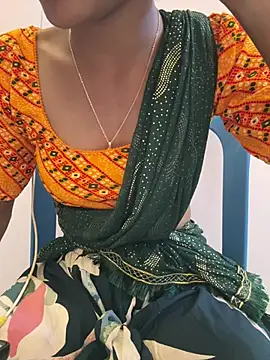 Snapshot of Rani__telugu chatting on 02/19/26, 03:57 Rani telugu online show from 02/19/26, 03:57