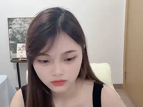 xiao-1 online show from 11/11/25, 10:37