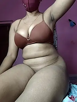 Snapshot of Your_babex chatting on 12/05/25, 07:43 Your babex online show from 12/05/25, 07:43