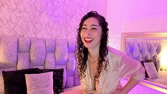 Snapshot of ScarlettNyx chatting on 02/02/26, 11:42 ScarlettNyx online show from 02/02/26, 11:42