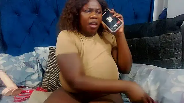 Snapshot of DarkCherryx chatting on 01/05/26, 05:49 DarkCherryx online show from 01/05/26, 05:49