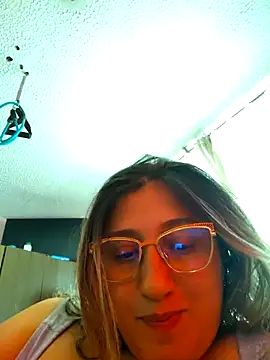 GigiJazz1 online show from 12/16/25, 04:45