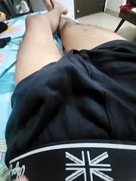 Snapshot of Noxvorlen chatting on 11/18/25, 06:23 Noxvorlen online show from 11/18/25, 06:23