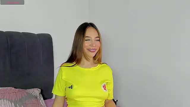 Evelin888 online show from 06/17/26, 07:48
