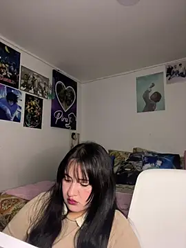 Snapshot of Just_danna chatting on 07/02/26, 04:29 Just danna online show from 07/02/26, 04:29
