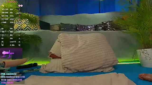 sonya keller 32 online show from 11/25/25, 06:19