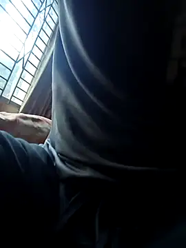 Snapshot of Ragner-6_9 chatting on 12/05/25, 10:13 Ragner-6 9 online show from 12/05/25, 10:13