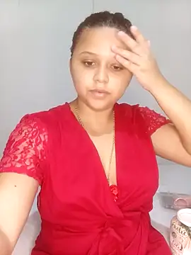 Snapshot of Luisa_Siti chatting on 11/11/25, 12:10 Luisa Siti online show from 11/11/25, 12:10