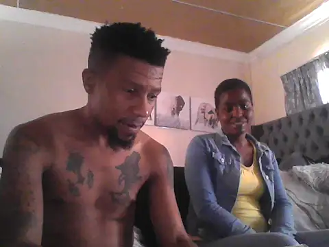 Snapshot of mthondoPipe chatting on 11/14/25, 10:58 mthondoPipe online show from 11/14/25, 10:58