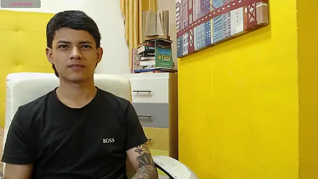 Snapshot of Jordan_red chatting on 11/12/25, 04:24 Jordan red online show from 11/12/25, 04:24