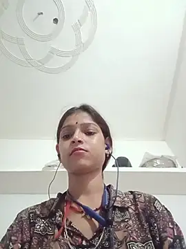 Mohnicute online show from 07/06/26, 06:43