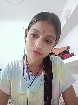 Mohnicute online show from 07/16/26, 06:47