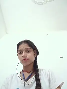 Mohnicute online show from 07/20/26, 06:54