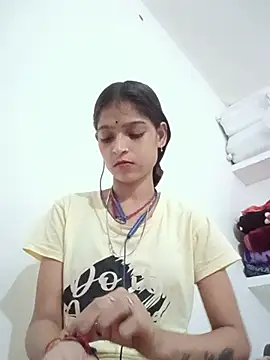 Mohnicute online show from 07/26/26, 06:15