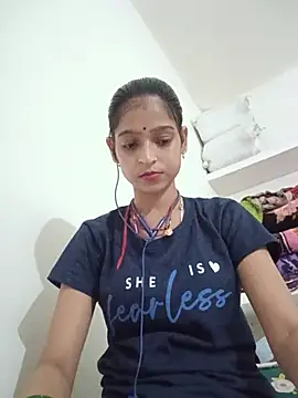 Mohnicute online show from 08/03/26, 06:33
