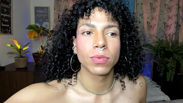 Angel White25 online show from 02/01/26, 10:52