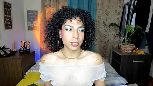 Angel White25 online show from 04/28/26, 01:37